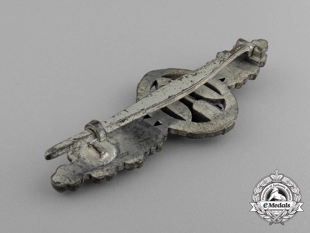 a_silver_grade_luftwaffe_short_range_day_fighter_clasp_by_g._h._osang_of_dresden_e_1011