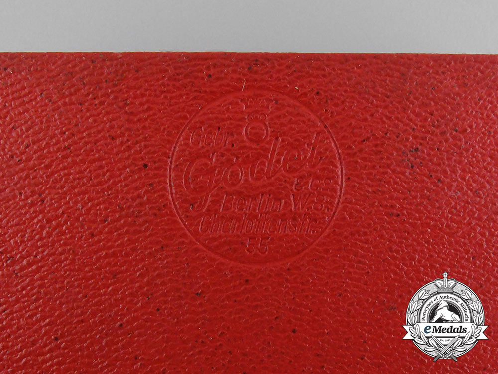 a_first_class_german_social_welfare_decoration._in_its_original_case_of_issue_by_godet&_co_e_1034