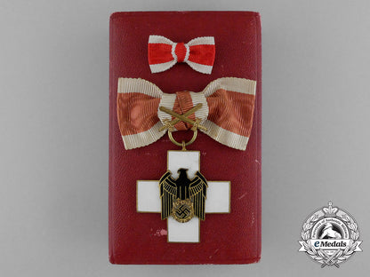 a_ladies_german_social_welfare_honour_cross;3_rd_class_with_swords_e_1140