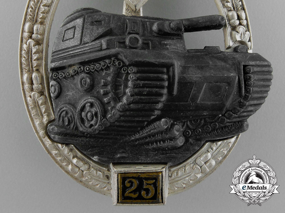 a_special_grade_tank_badge_for25_panzer_engagements_by_josef_feix&_sohn_of_gablonz_e_1176