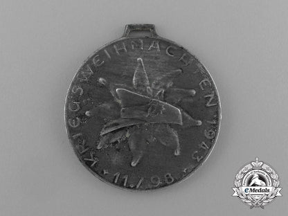 a_scarce1943_german_wartime_christmas_medal_for_front_soldiers_in_greece_e_1193