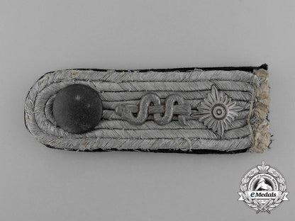 a_single_waffen-_ss_medical_personnel_obersturmführer_shoulder_board_e_1232