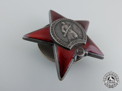 a_soviet_order_of_the_red_star;_type_ii_e_124_1