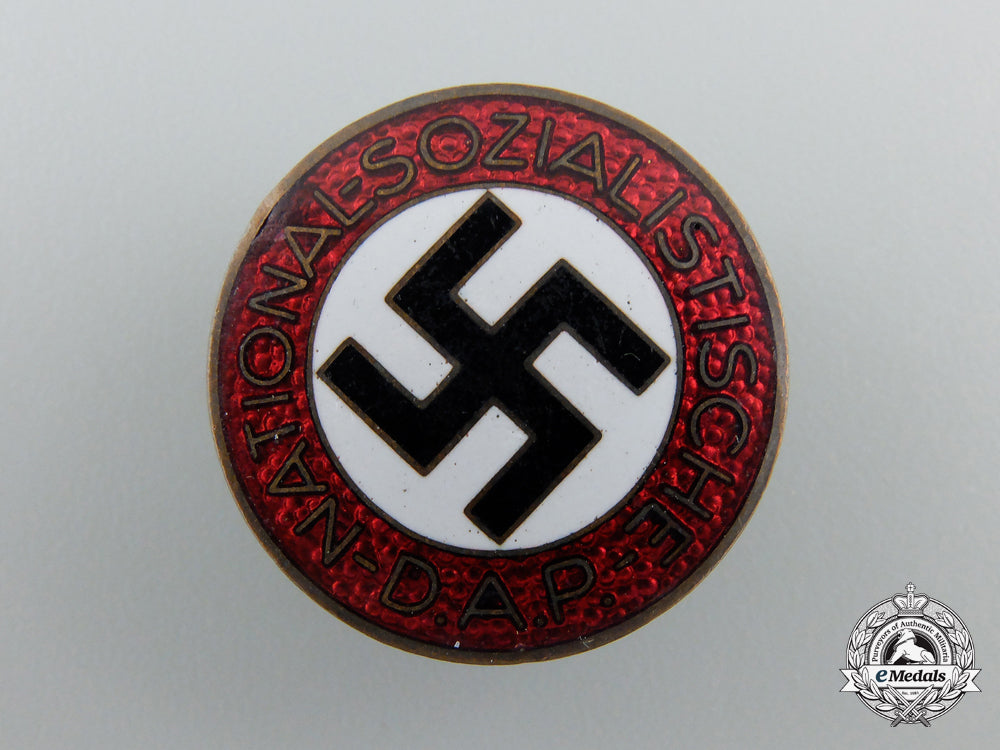 an_nsdap_party_badge_by_wilhelm_deumer_e_131_1