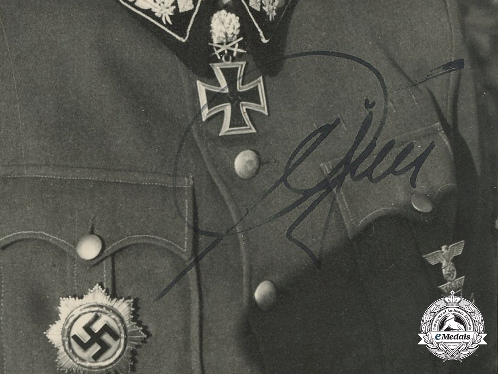 a_photo_from_diamond_winner'_ss-_obergruppenführer_herbert_otto_gille_with_original_signature_e_144