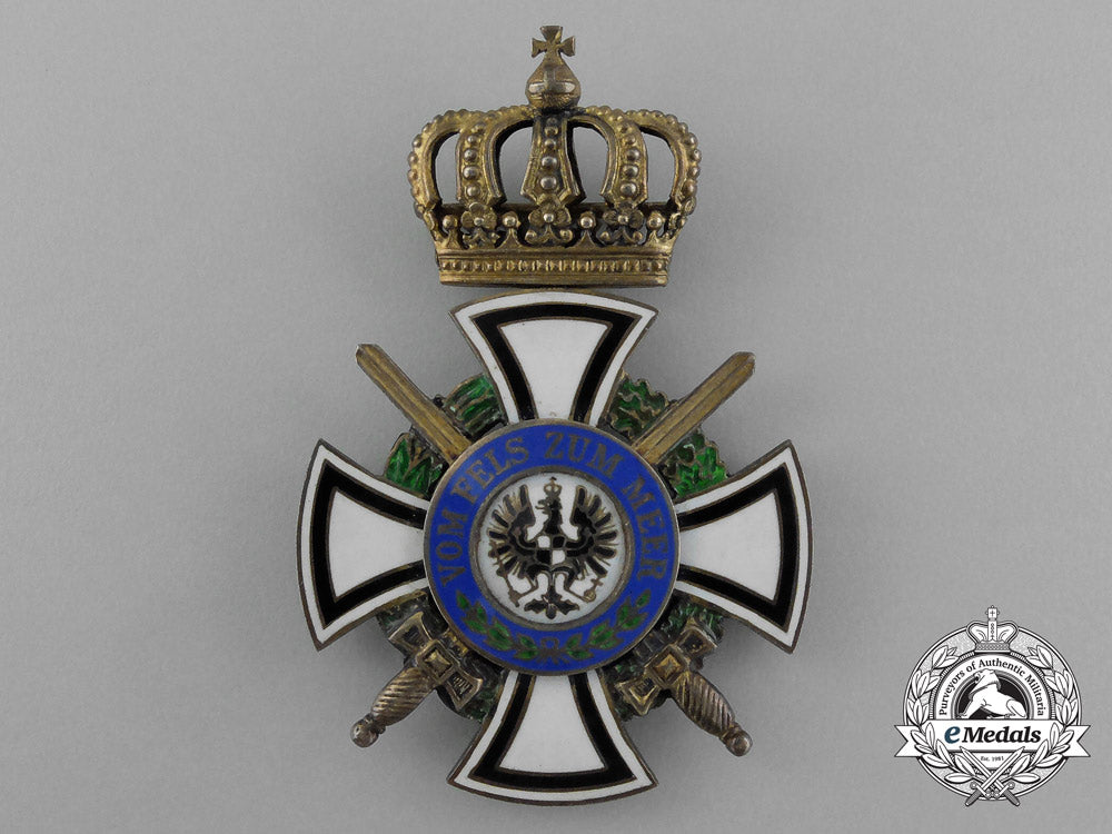 a_cased_prussian_house_order_of_hohenzollern;_knight’s_cross_with_swords_by_sy&_wagner_e_1579