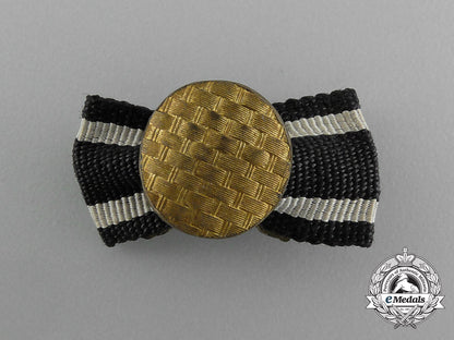 a_cased_prussian_house_order_of_hohenzollern;_knight’s_cross_with_swords_by_sy&_wagner_e_1590