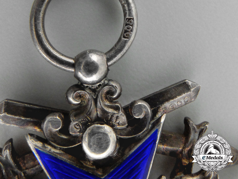 a_cased_bavarian_military_merit_order;4_th_class_with_swords_by_jacob_laser_of_munich_e_1602