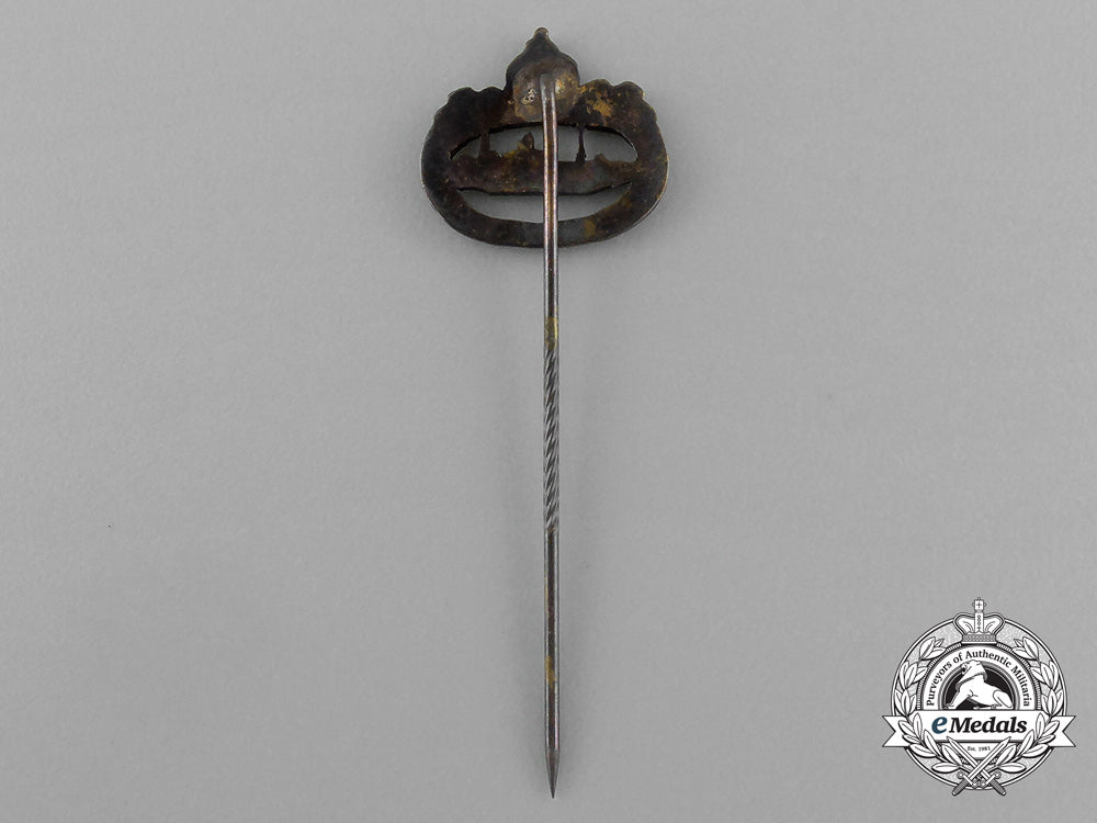 a_first_war_german_imperial_naval_submarine_badge_miniature_badge_e_1618