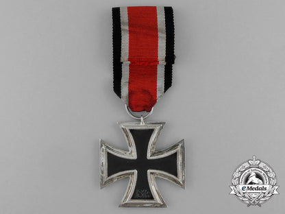 a_mint_iron_cross1939_second_class_e_1639