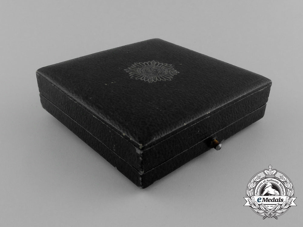a_silver_grade_eastern_people_bravery_decoration_with_swords;1_st_class;_in_its_original_case_of_issue_e_1678