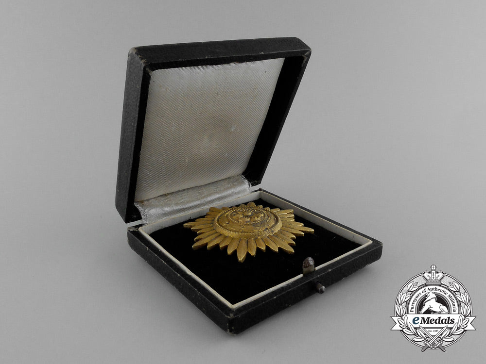 a_gold_grade_eastern_people_bravery_decoration;1_st_class;_in_its_original_case_of_issue_e_1705