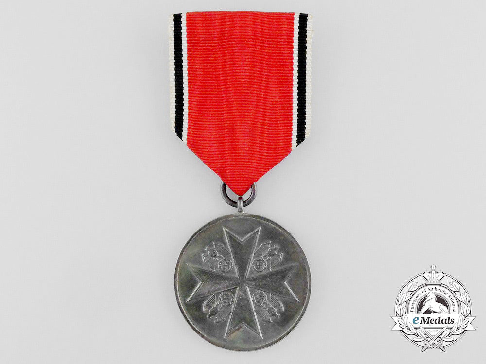 a_german_eagle_order_silver_medal_by_the_official_berlin_state_mint_in_its_original_case_of_issue_e_1716_1