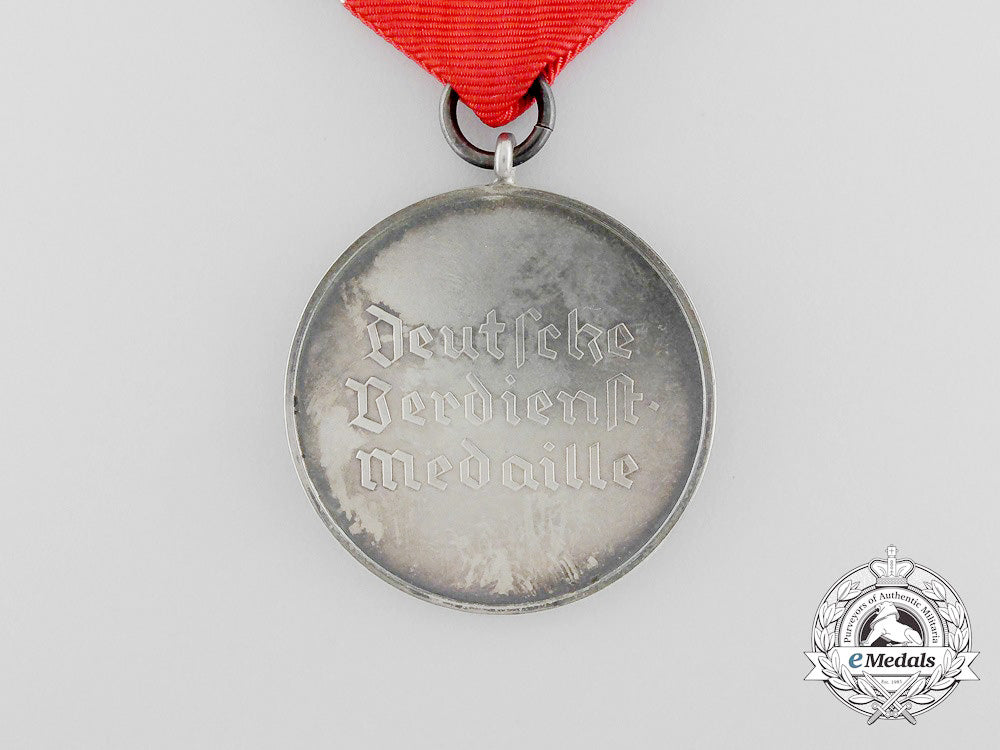 a_german_eagle_order_silver_medal_by_the_official_berlin_state_mint_in_its_original_case_of_issue_e_1718_1