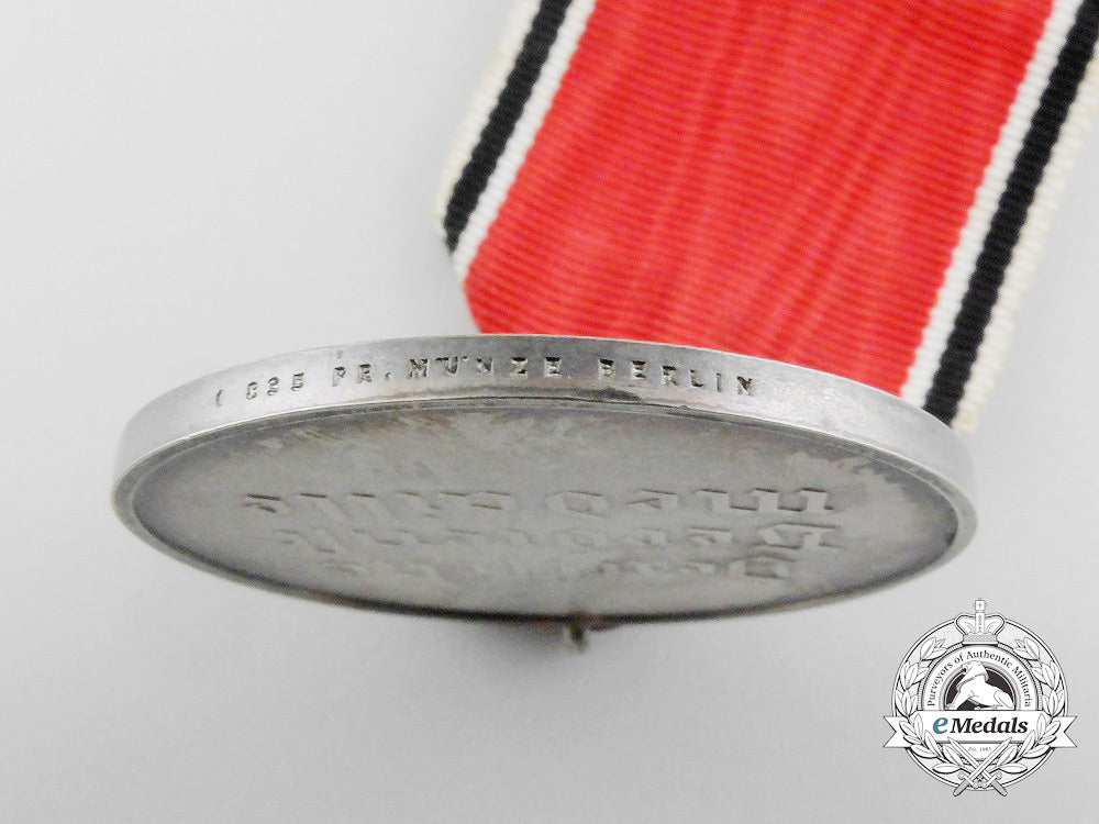 a_german_eagle_order_silver_medal_by_the_official_berlin_state_mint_in_its_original_case_of_issue_e_1721_1