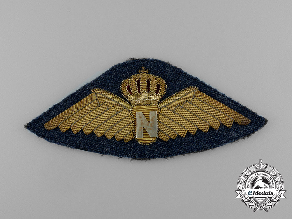 a_royal_danish_air_force_navigator_badge_e_1789