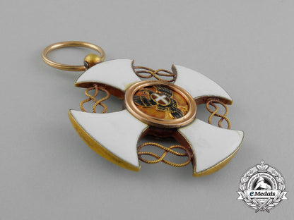 an_italian_order_of_the_crown_in_gold;5_th_class,_knight_e_1917