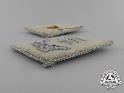 a_scarce_pair_of_luftwaffe_hermann_göring_hauptmann_rank_collar_tabs_e_2007
