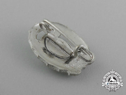 a_miniature_silver_grade_drl_sport_badge_by_wernstein_of_jena_e_2090