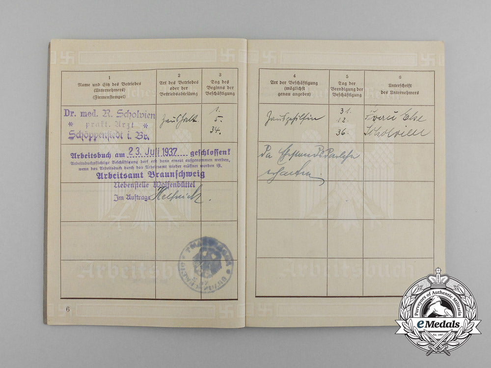 a_lot_of_german_labour_front_books_for_berta_and_otto_sander_e_2467