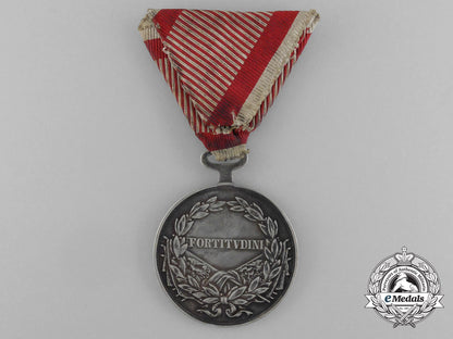 an_austrian_bravery_medal;_silver_grade_medal;1_st_class_e_2676