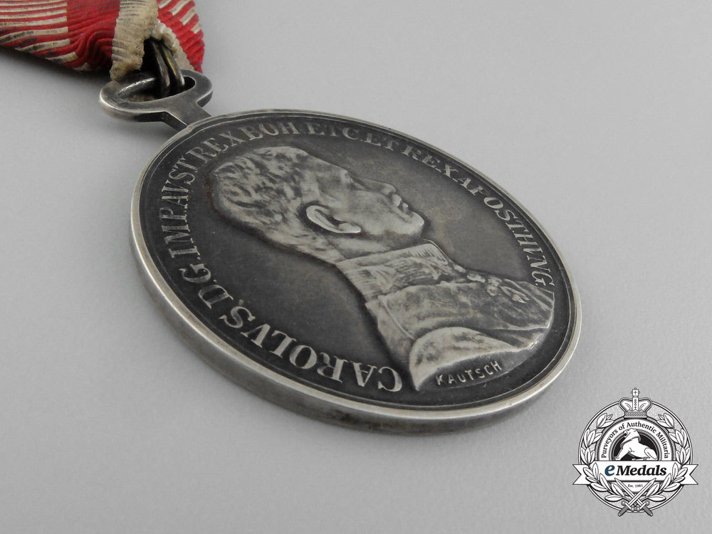 an_austrian_bravery_medal;_silver_grade_medal;1_st_class_e_2677