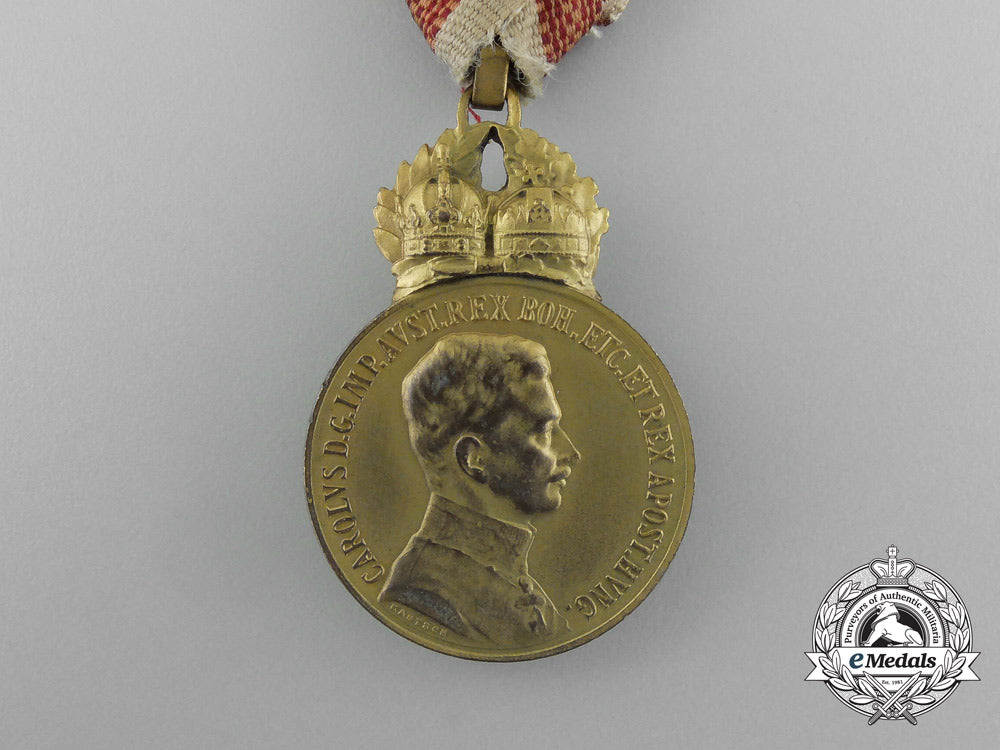 an_austrian_military_merit_medal;_bronze_grade,_karl_i(1917-1918)_and_silver_grade_ribbon_bar_e_2738