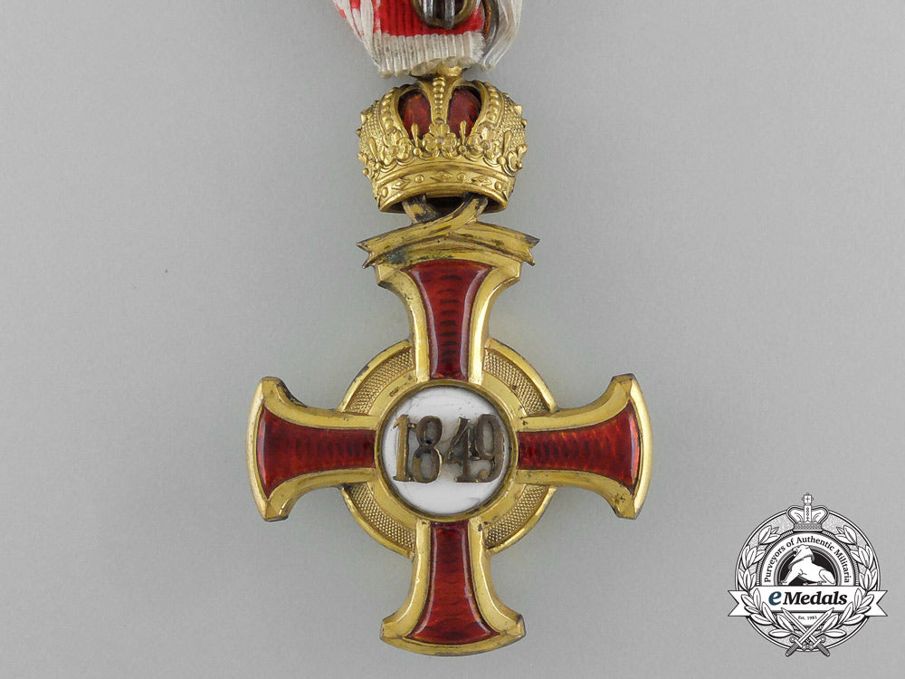 an_austrian_merit_cross1_st_class;(1914-1918)_with_case_by_bergmann_e_2807