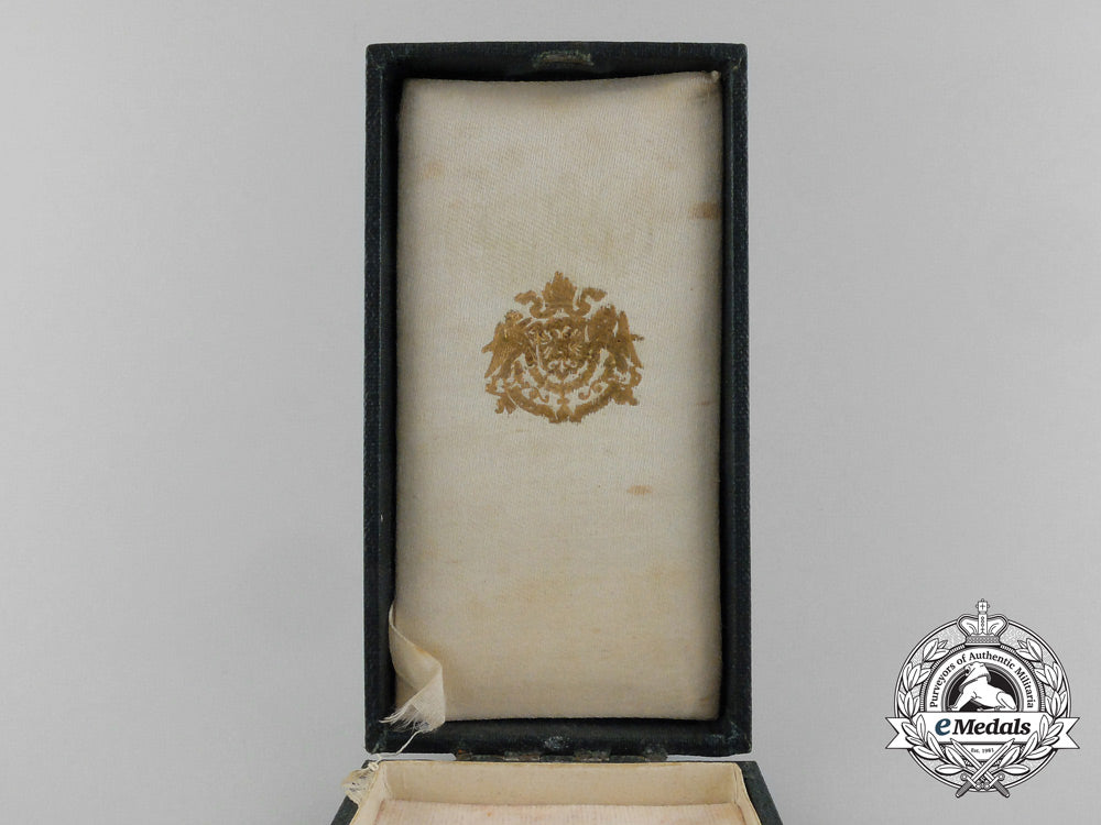 an_austrian_merit_cross1_st_class;(1914-1918)_with_case_by_bergmann_e_2812