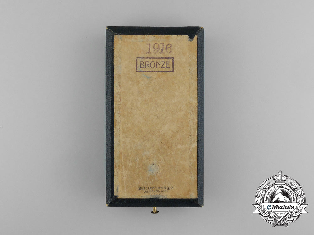 an_austrian_merit_cross1_st_class;(1914-1918)_with_case_by_bergmann_e_2814