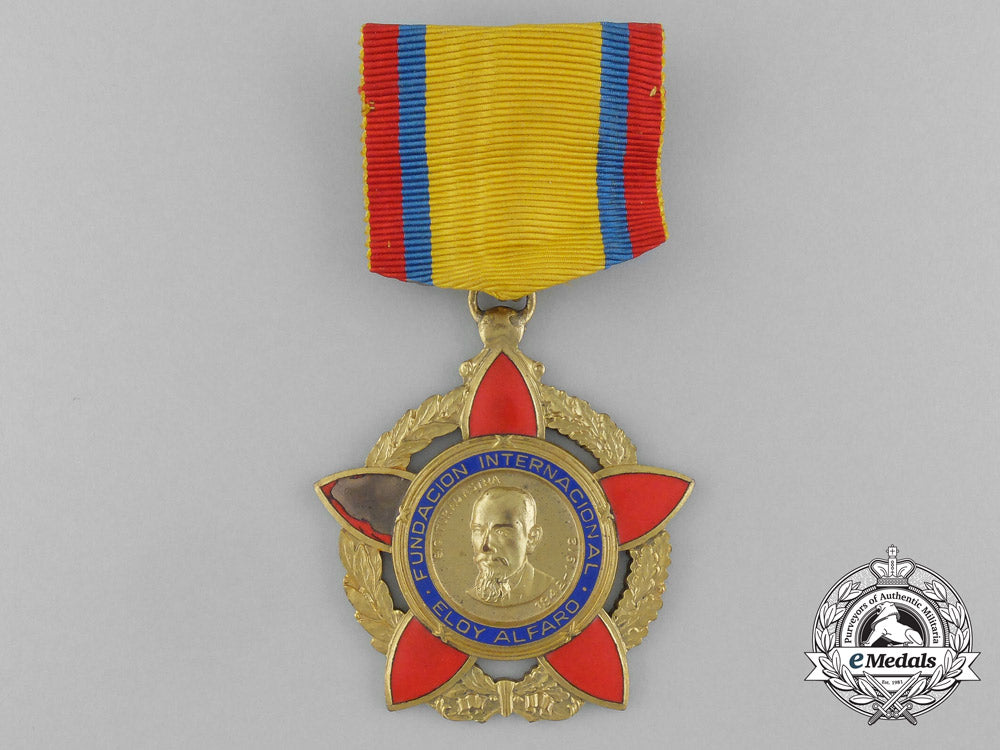 an_order_of_the_international_foundation_of_eloy_alfaro;_knight_e_2865