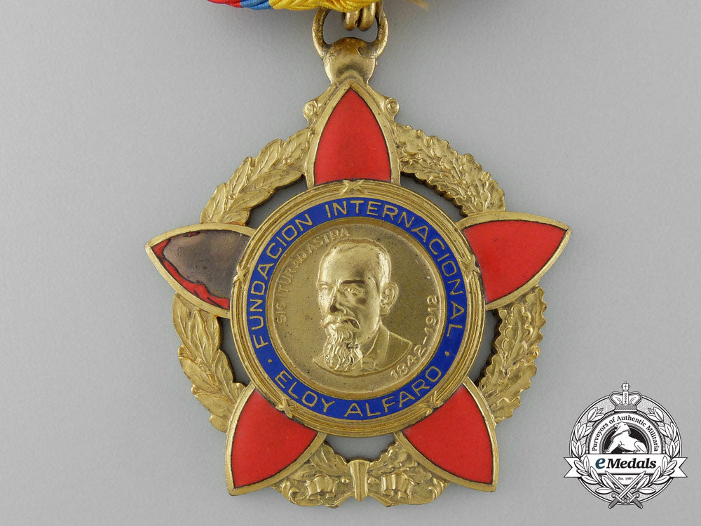 an_order_of_the_international_foundation_of_eloy_alfaro;_knight_e_2866