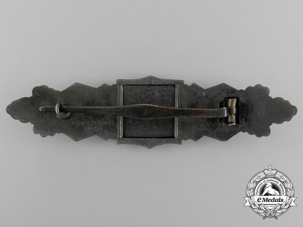 germany,_heer._a_close_combat_clasp,_bronze_grade,_by_friedlich_linden_of_lüdenscheid_e_2929