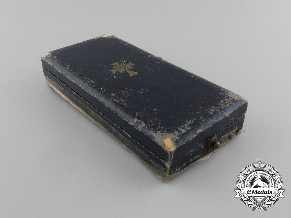 a_gold_grade_mother’s_cross_in_its_original_case_of_issue_e_2969