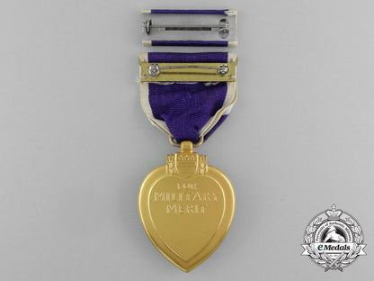 an_american_purple_heart_with_case_e_2994