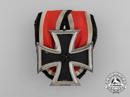 a_parade_mounted_iron_cross1939_second_class_medal_bar_e_3062