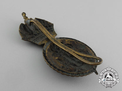 a_post-1907_austrian_petty_officer's_cap_badge_e_3106