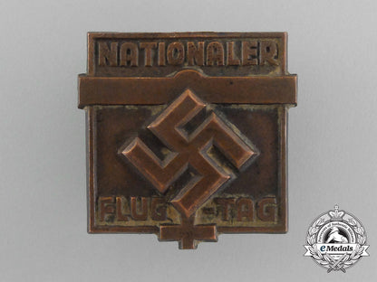 a_third_reich_period_national_day_of_flight_badge_e_3436