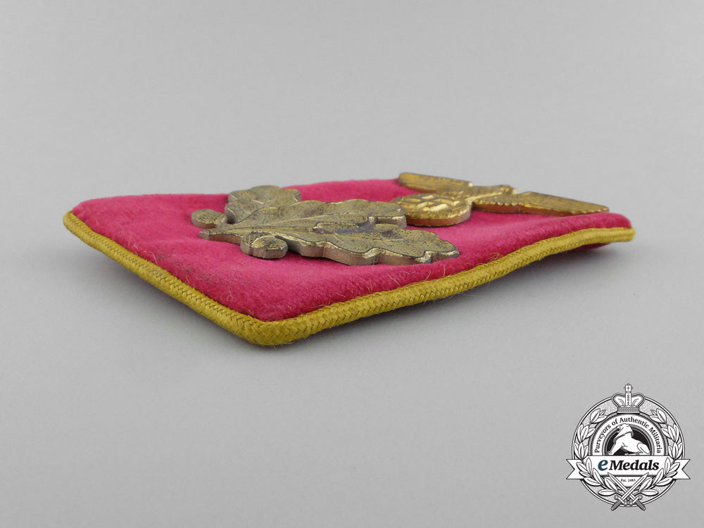 a_scarce_single_nsdap_reichs_level_dienstleiter_collar_tab_e_3451
