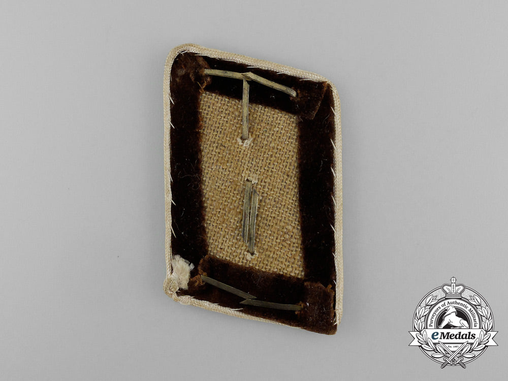 a_scarce_single_nsdap_kreis_level_oberabschnittsleiter_collar_tab_e_3460