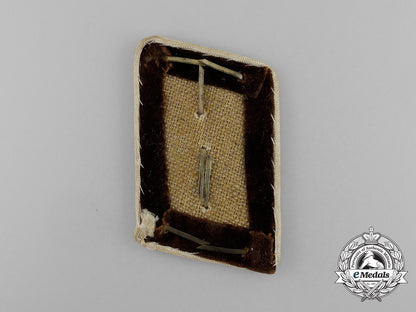 a_scarce_single_nsdap_kreis_level_oberabschnittsleiter_collar_tab_e_3460