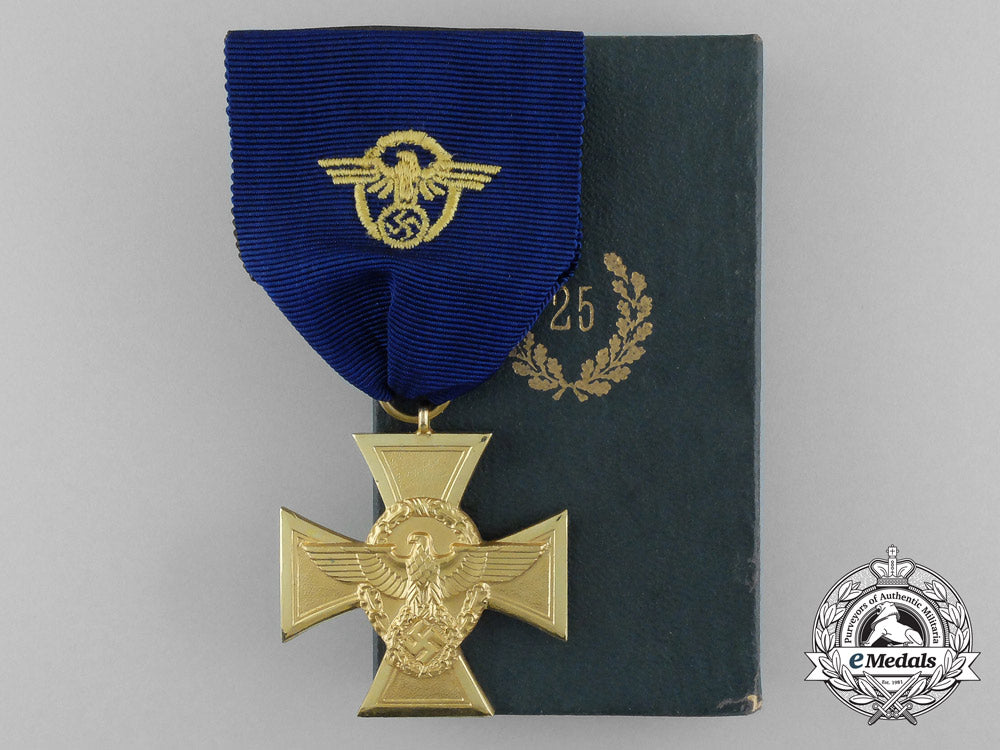 a_mint_third_reich_period_german25-_year_long_service_medal_in_its_original_case_of_issue_e_3896