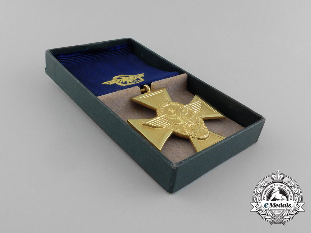 a_mint_third_reich_period_german25-_year_long_service_medal_in_its_original_case_of_issue_e_3898
