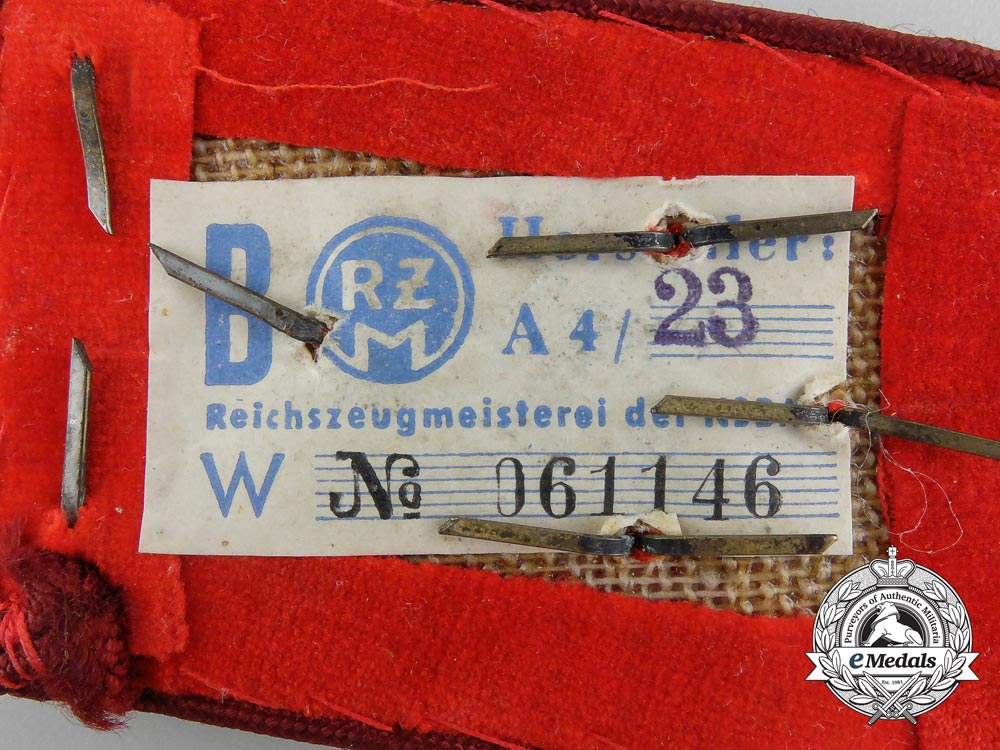 a_single_nsdap_reichs/_gau/_kreis_level_obereinsatzleiter_collar_tab;_rzm_tagged_e_3909