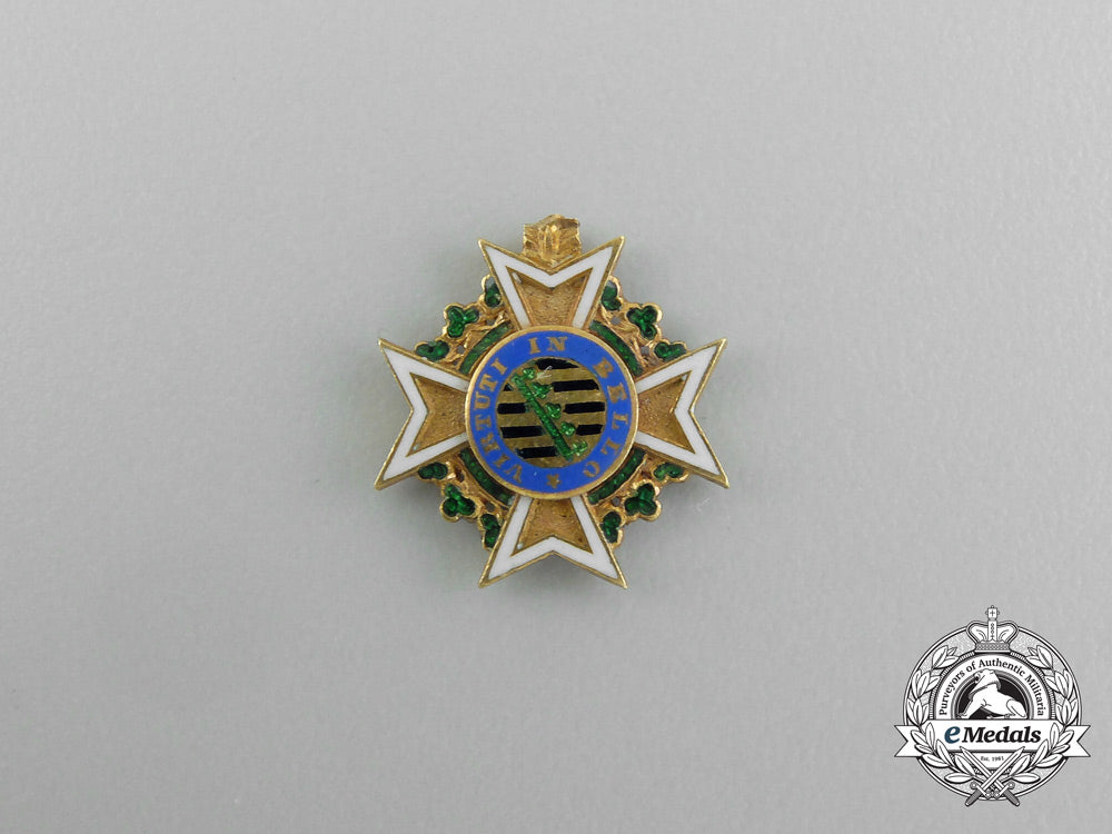 a_minature_saxon_military_order_of_st._henry_in_gold_e_4004