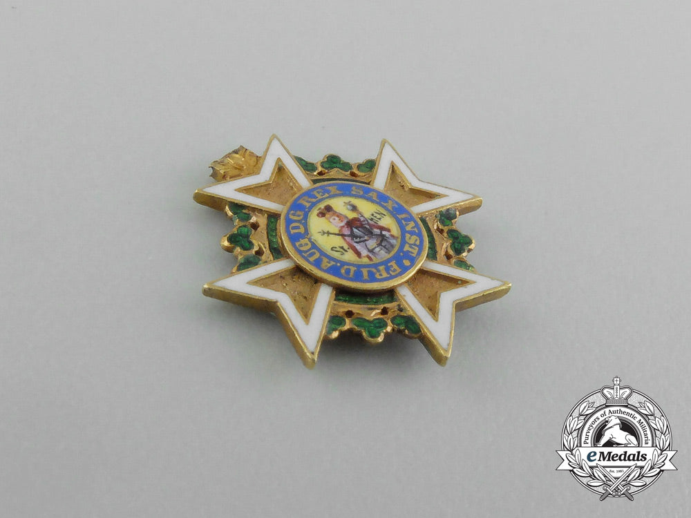 a_minature_saxon_military_order_of_st._henry_in_gold_e_4005