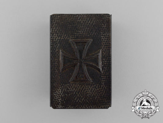 a_first_war_german“_iron_cross1914”_matchbox_cover_e_4079