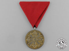 A Latvian Order Of Viesturs; Gold Grade Medal