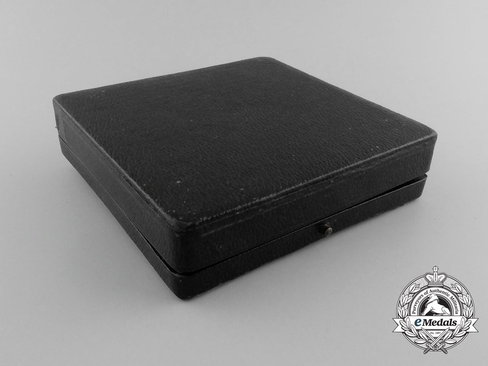 a_scarce_german_cross_in_silver_by_deschler;_heavy_version_with_case_e_4273