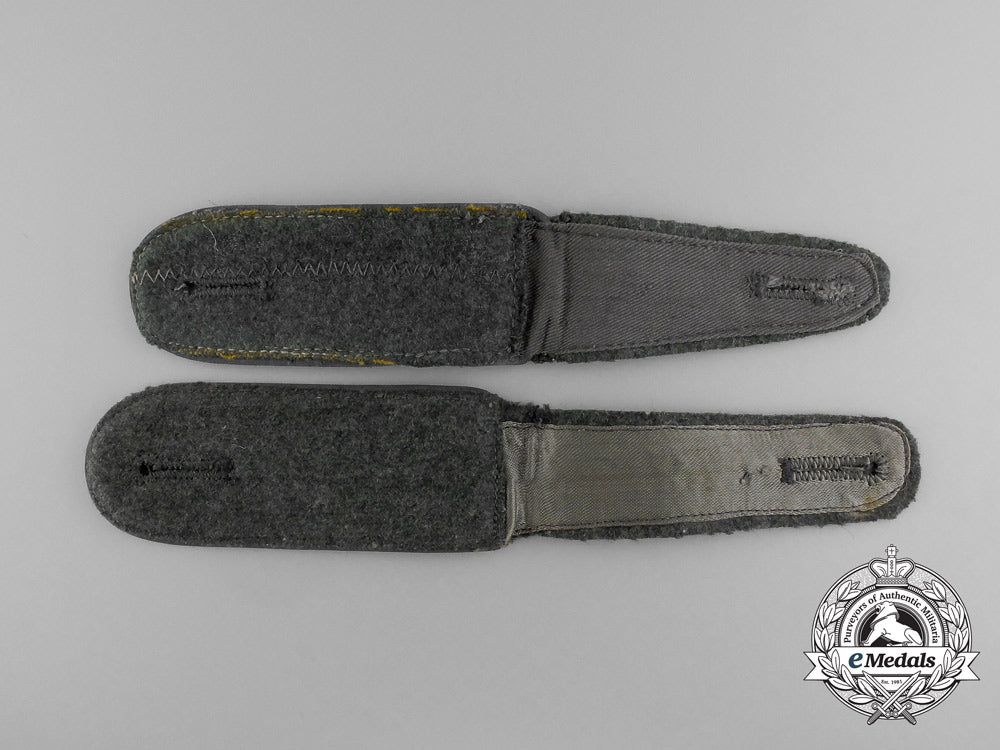 a_pair_of_wehrmacht_transport/_supply_enlisted_man’s_shoulder_boards_e_4399_1